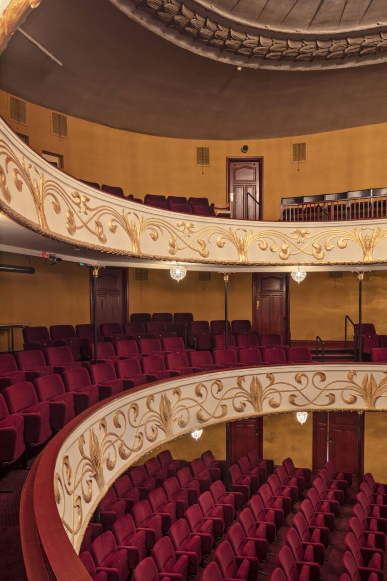 Via Tim Teater Viborg Teaterforening
